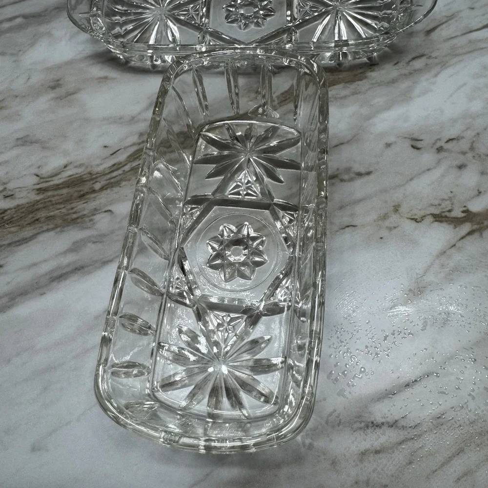 Anchor Hocking Star Of David covered‎ Butter Dish
